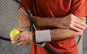 ¿Puede el codo de tenista curarse por sí solo Explorando el potencial de autocuración